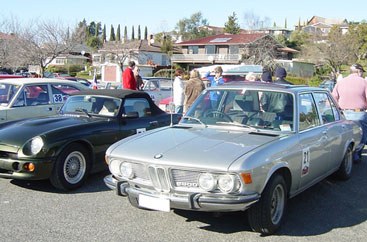 BMW and others at the start on the first day