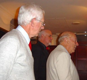Phil Ornstein receiving award at final dinner