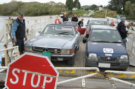 Crossing the Clutha on the Tuapeka ferry