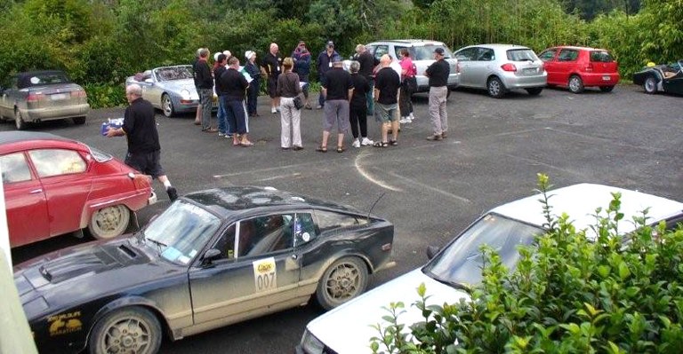 Drivers' briefing at Waitomo