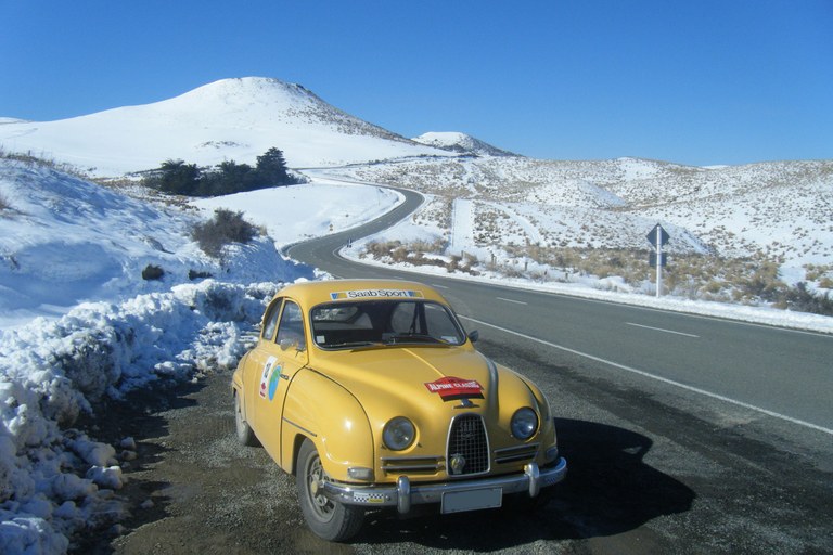 Saab in the snowy Maniototo