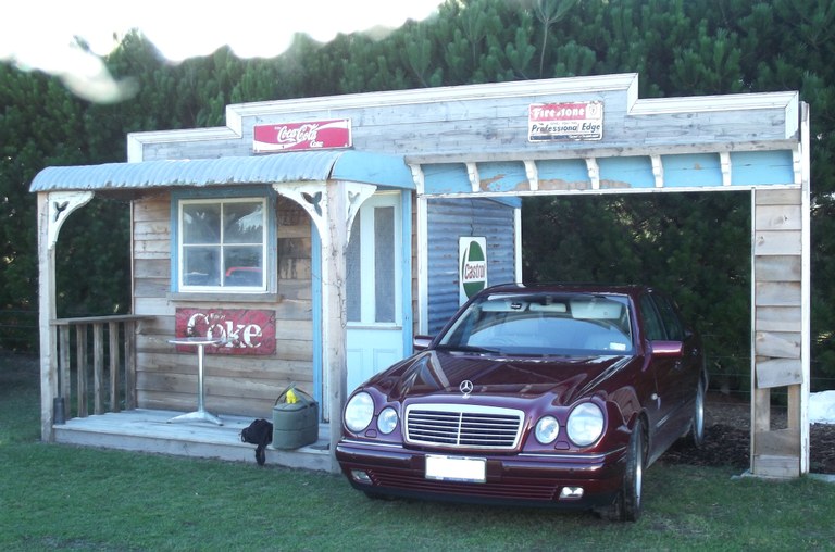Mercedes on "display" on July's American run