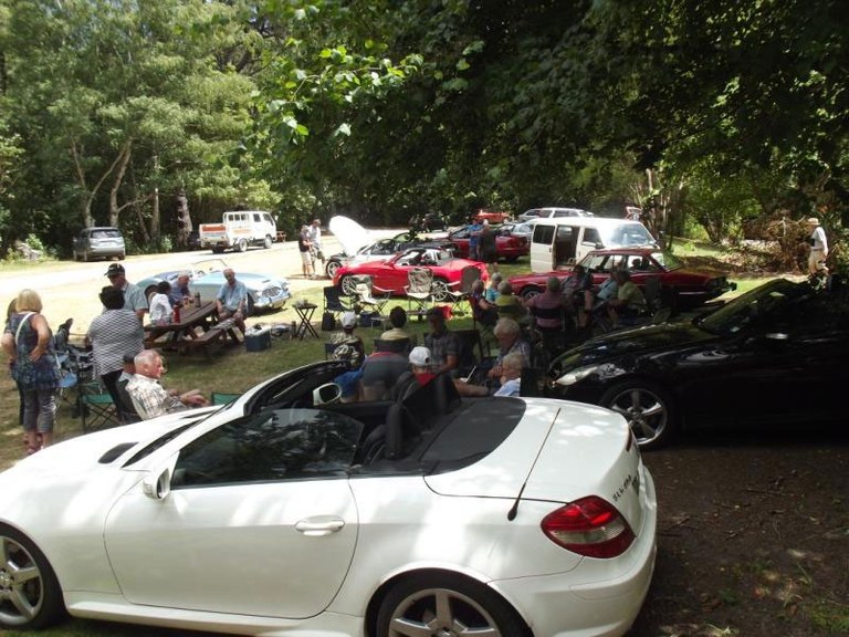 Heat shelter Ashley Gorge Feb 2015 Sunday Run